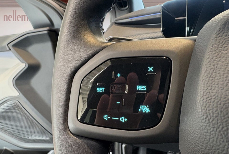 Ford Capri 77 Premium Extended Range 5d