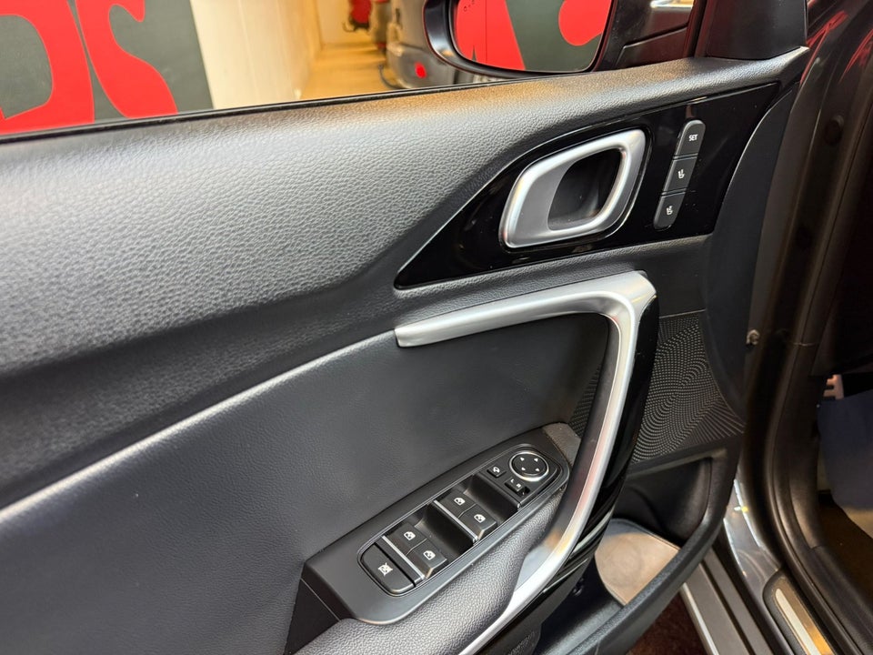 Kia XCeed 1,6 PHEV Upgrade+ DCT 5d