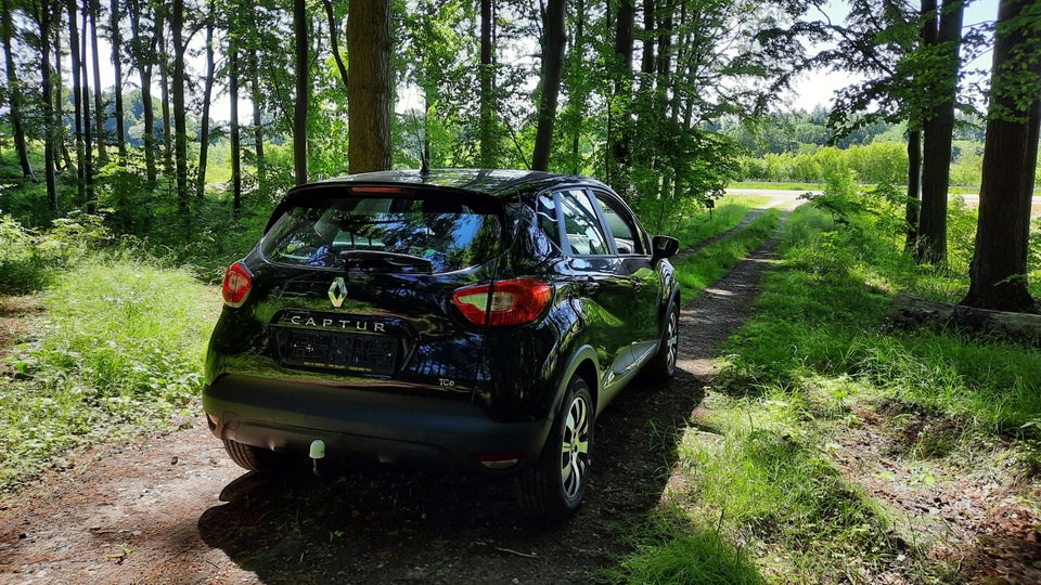 Renault Captur 0,9 TCe 90 Expression 5d