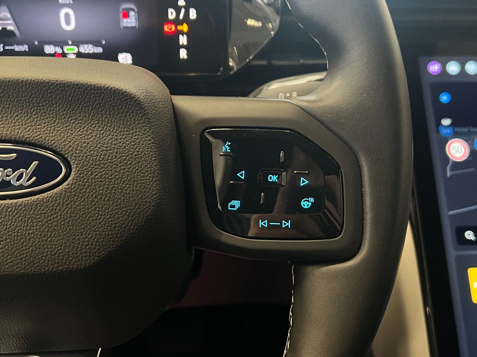 Ford Capri 77 Premium Extended Range 5d