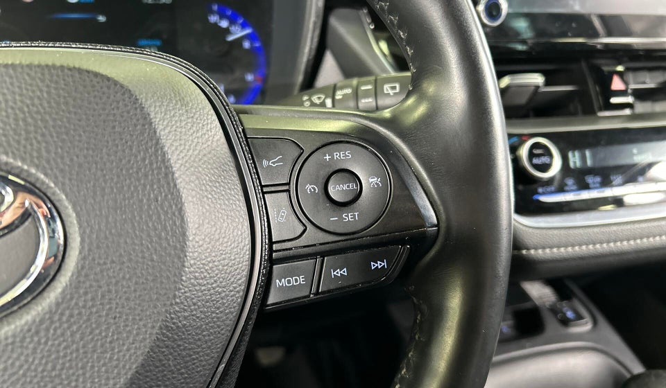 Toyota Corolla 1,8 Hybrid H3 Smart Touring Sports MDS 5d