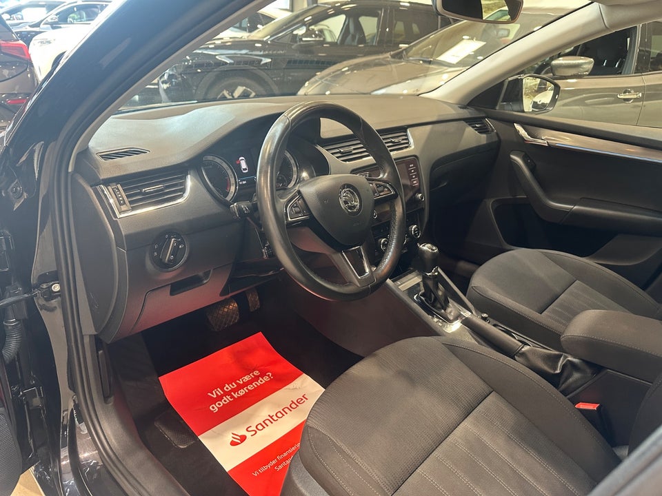 Skoda Octavia 2,0 TDi 150 Style Combi DSG 5d