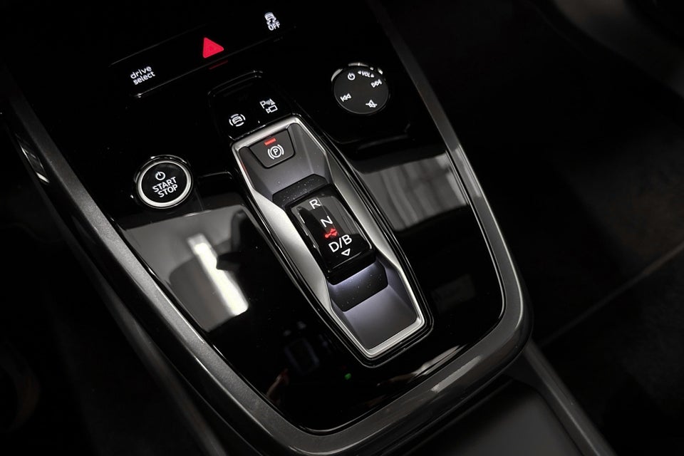 Audi Q4 e-tron 45 S-line Edition 5d