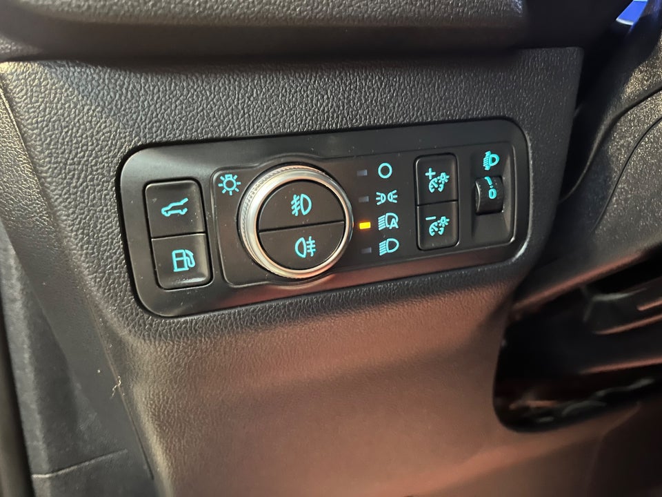 Ford Kuga 2,5 PHEV ST-Line X CVT 5d
