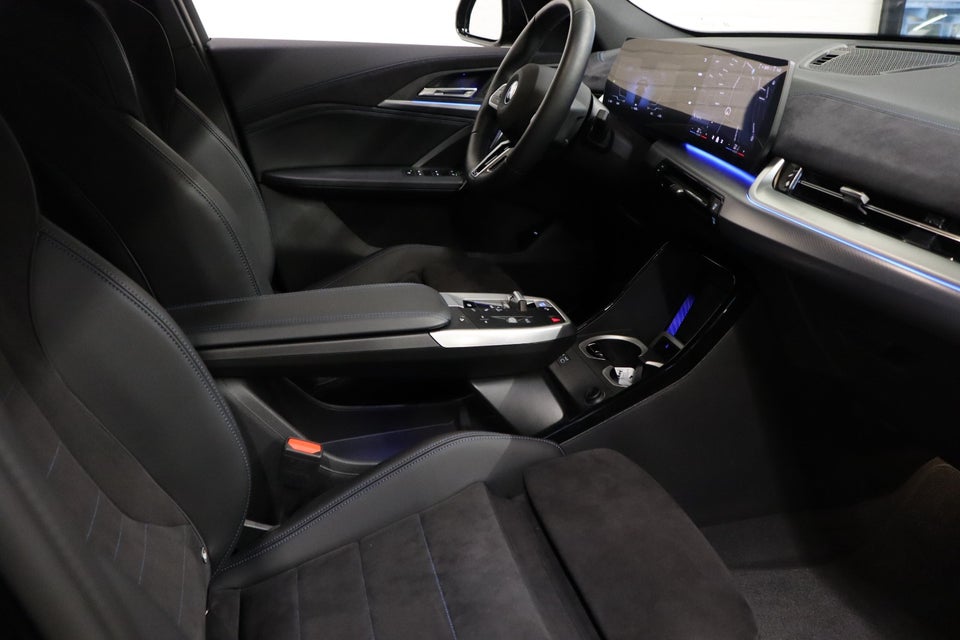 BMW iX2 eDrive20 M-Sport 5d