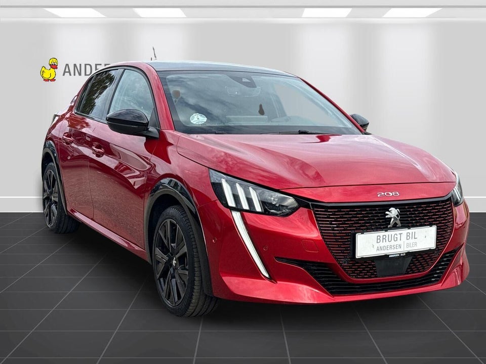 Peugeot e-208 50 GT Sky 5d