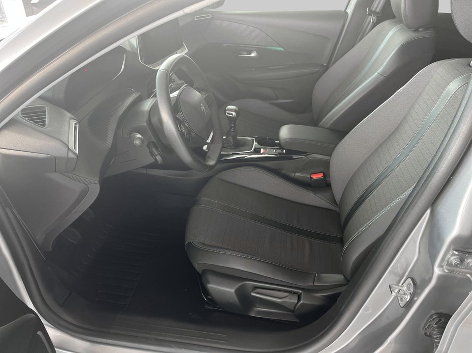 Peugeot 208 1,2 PureTech 100 Allure 5d