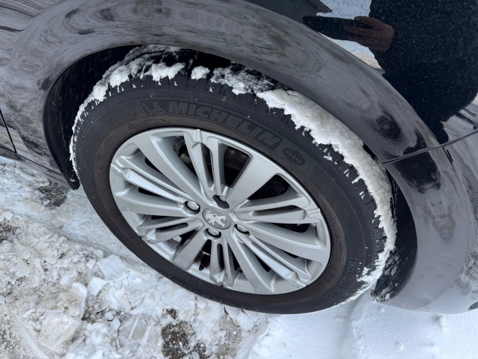 Peugeot 208 1,6 BlueHDi 100 Allure 5d