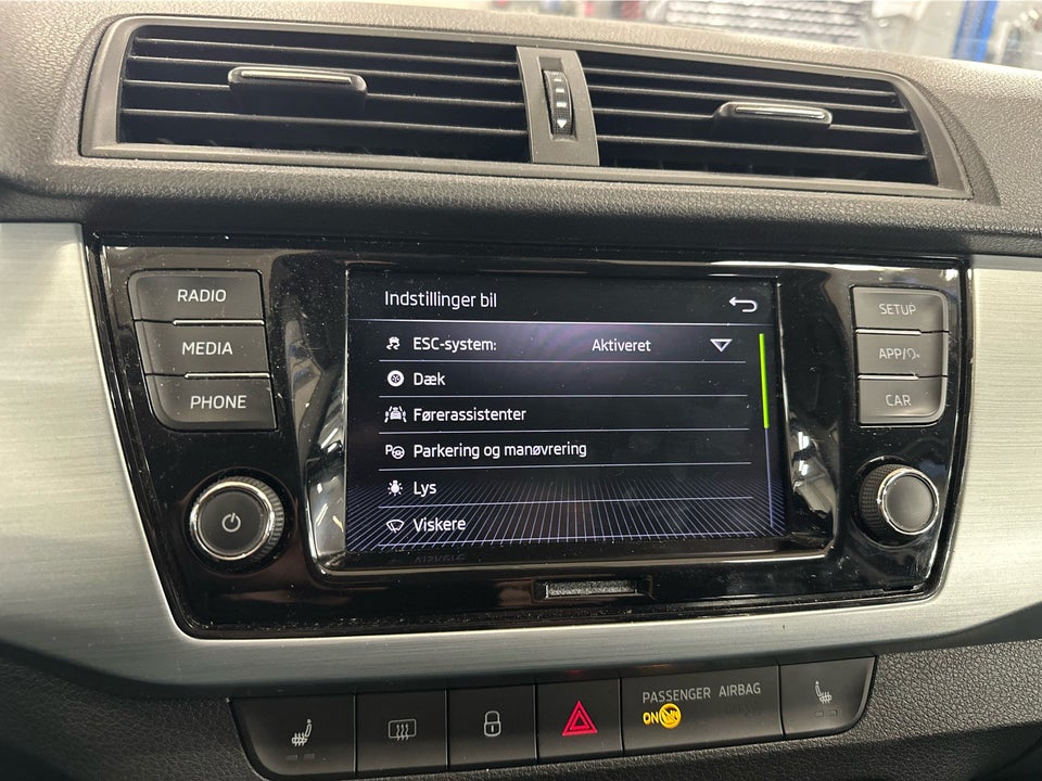 Skoda Fabia 1,0 TSi 110 Ambition Combi DSG 5d