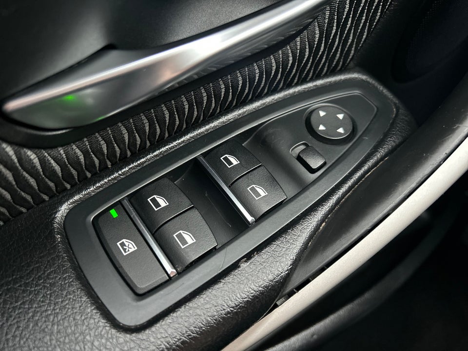 BMW 320d 2,0 Touring aut. 5d