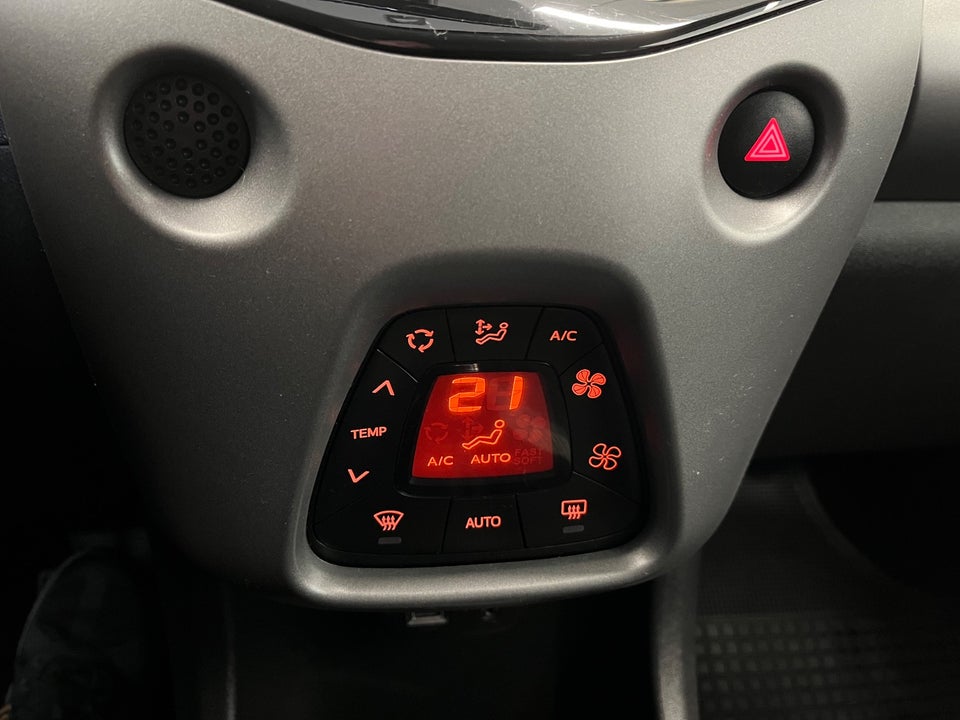 Toyota Aygo 1,0 VVT-i x-pression 5d