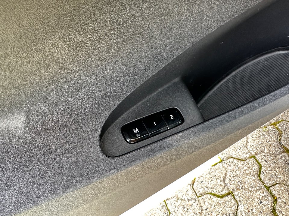 Polestar 2 Long Range AWD 5d