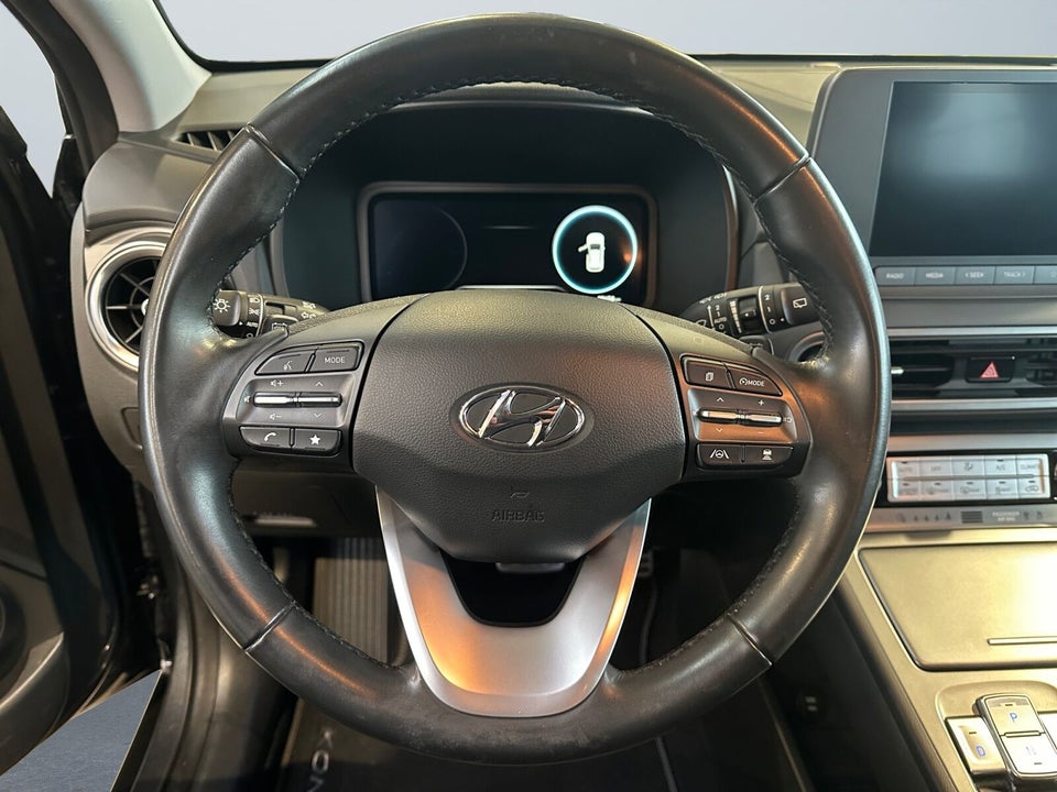 Hyundai Kona 64 EV XLine 5d
