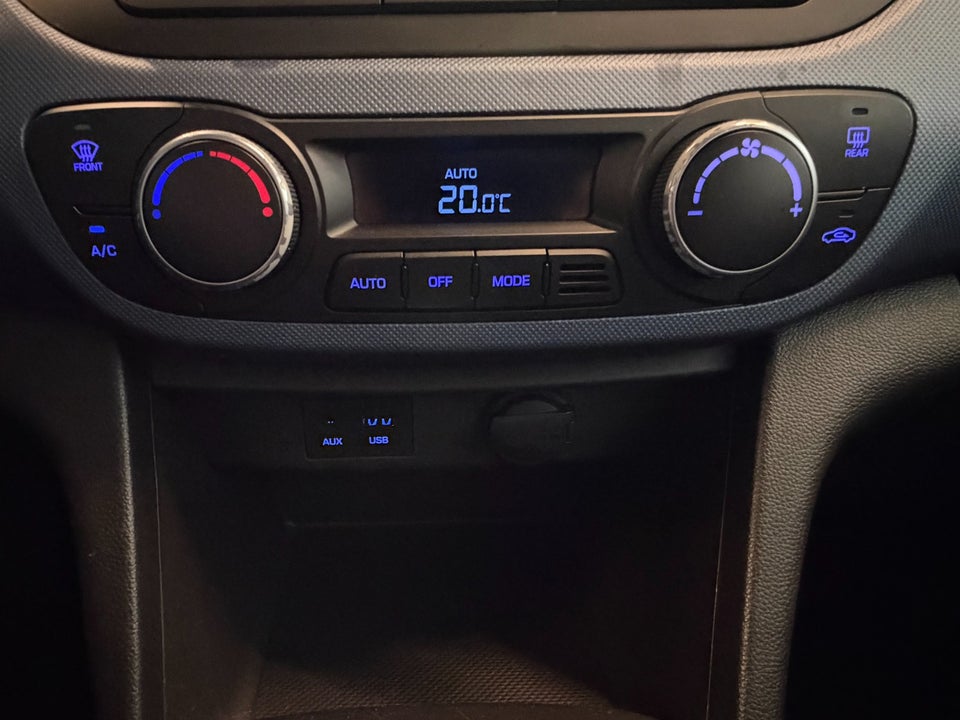 Hyundai i10 1,0 Passion 5d