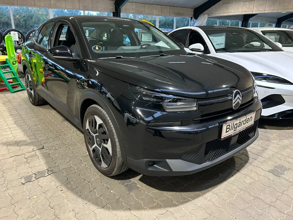 Citroën ë-C4 X 54 Plus 4d