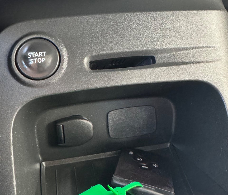 Renault Captur 0,9 TCe 90 Intens 5d