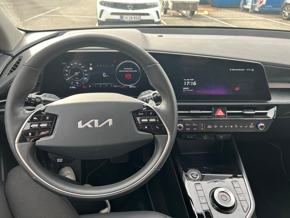 Kia Niro 64 EV Prestige 5d