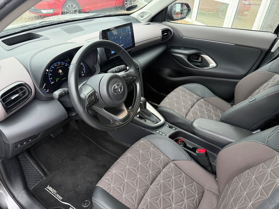 Toyota Yaris Cross 1,5 Hybrid Elegant e-CVT 5d