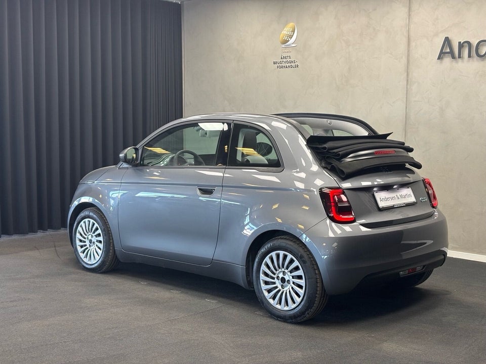 Fiat 500e 42 Icon Cabrio 2d