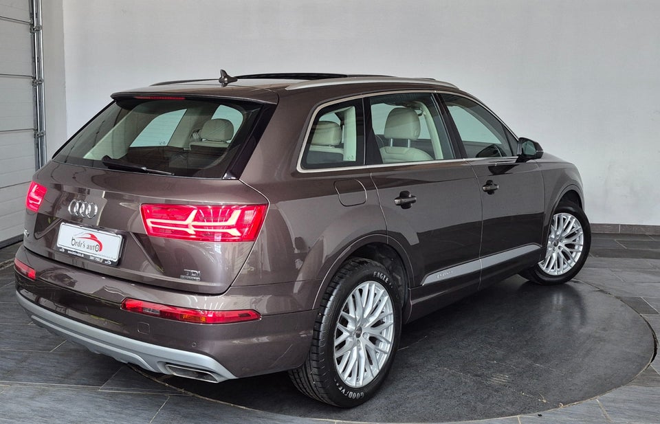 Audi Q7 3,0 TDi 272 quattro Tiptr. 5d