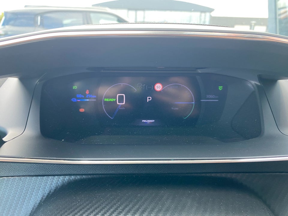 Peugeot e-208 54 GT Pack 5d