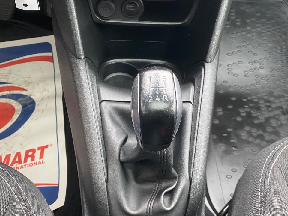Peugeot 208 1,5 BlueHDi 100 Prestige Sky 5d