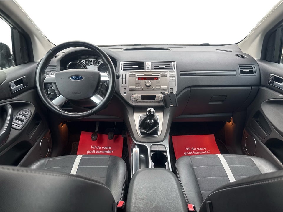 Ford Kuga 2,0 TDCi 140 Titanium 5d