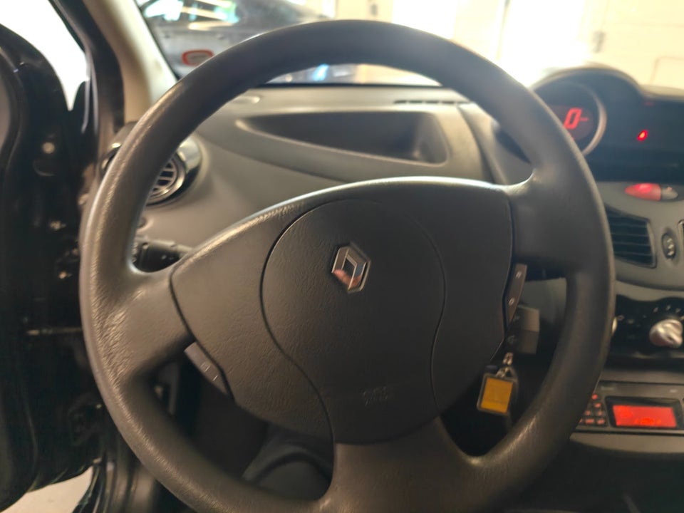 Renault Twingo 1,2 16V Dynamique 3d