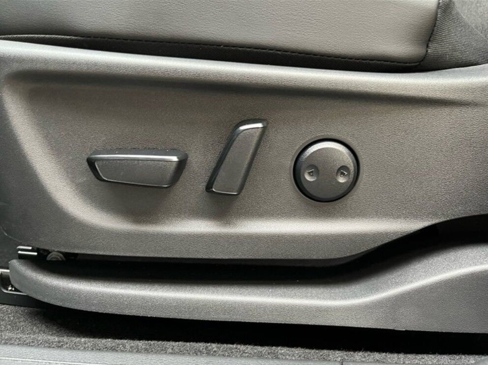 Nissan Ariya 87 Engage 5d