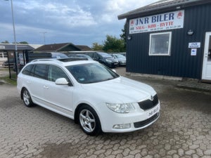 Skoda Superb, modelår 2010, 258,000 km