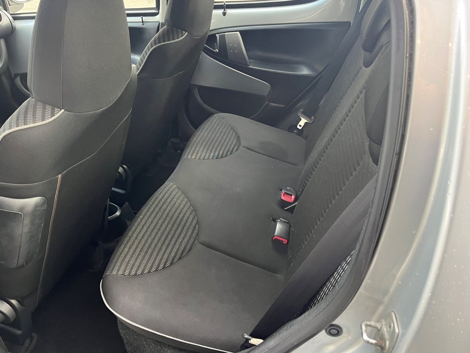 Peugeot 107 1,0 Active 5d