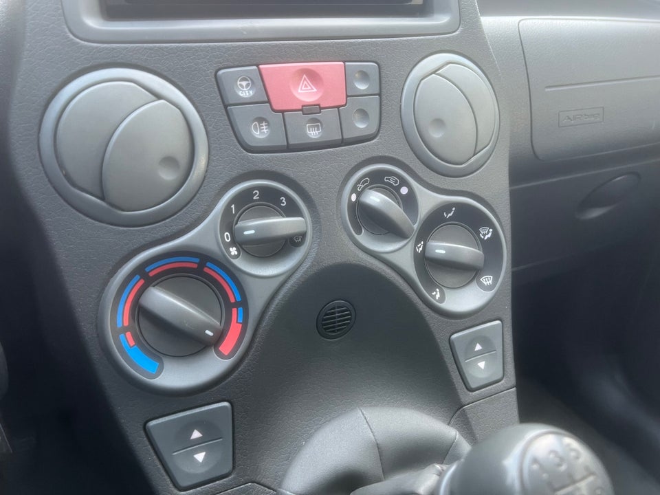 Fiat Panda 1,2 Black Label 5d