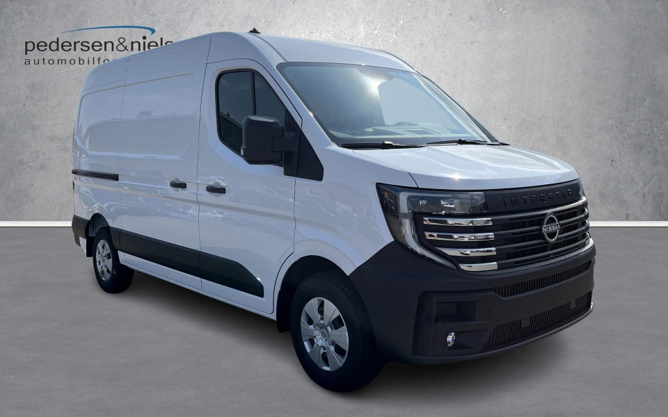 Nissan Interstar 2,0 dCi 150 L2H2 N-Connecta aut. Van