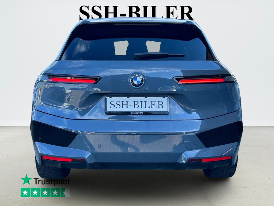 BMW iX xDrive40 Sport 5d