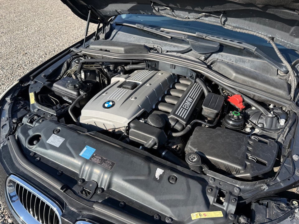 BMW 530i 3,0 Touring aut. 5d