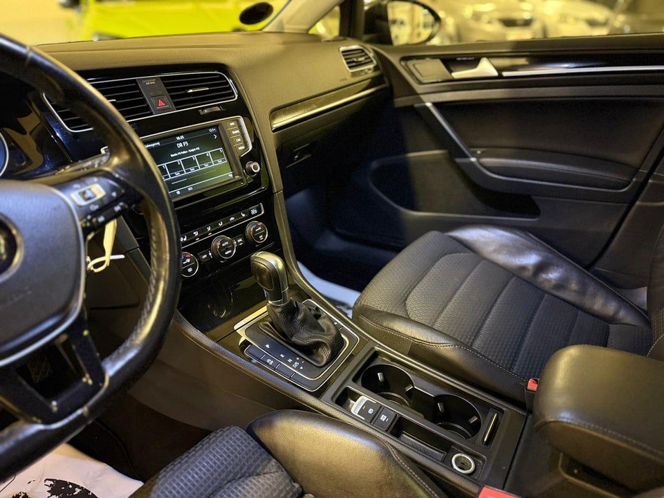 VW Golf VII 1,4 TSi 125 Highline DSG BMT 5d