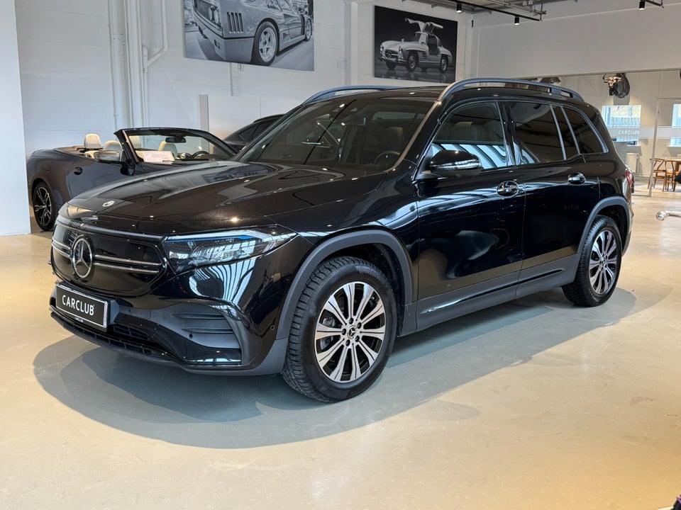 Mercedes EQB250 AMG Line 5d