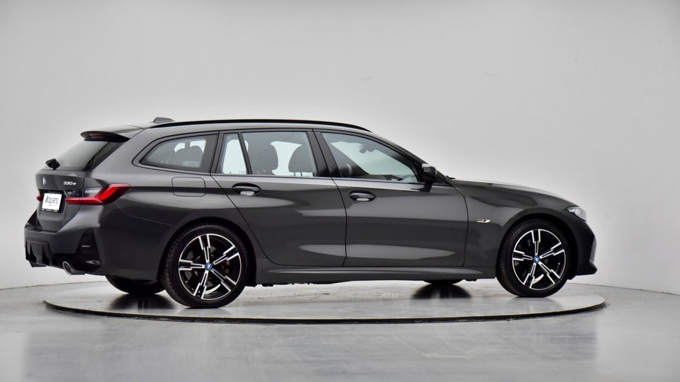 BMW 330e 2,0 Touring M-Sport aut. 5d