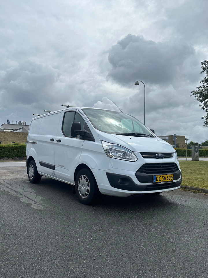 Ford Transit Custom 270S 2,2 TDCi 125 Trend Van 5d