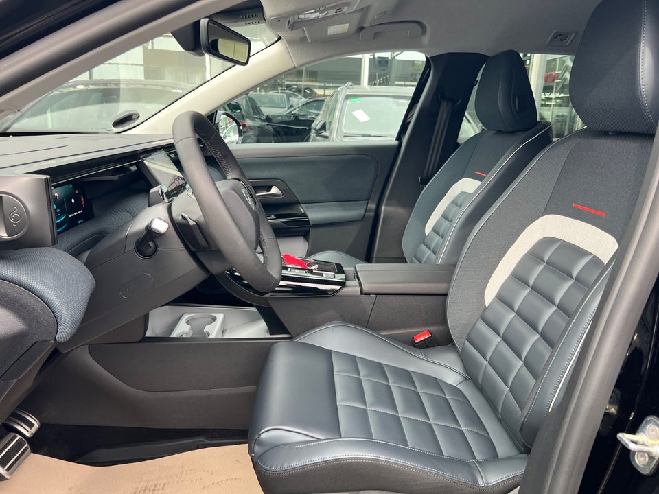 Citroën ë-C5 Aircross 80 VTR Sport 5d