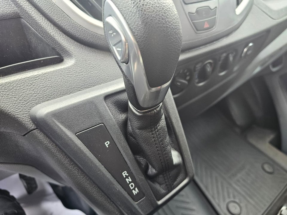 Ford Transit 350 L2 Van 2,0 TDCi 170 Trend aut. H2 FWD