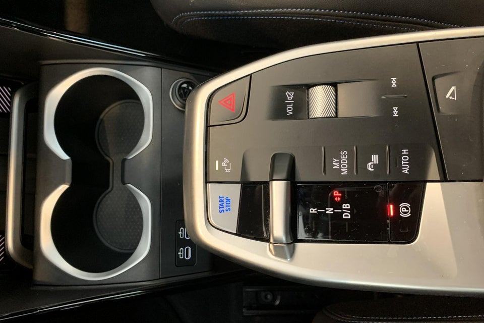 BMW iX1 eDrive20 M-Sport 5d