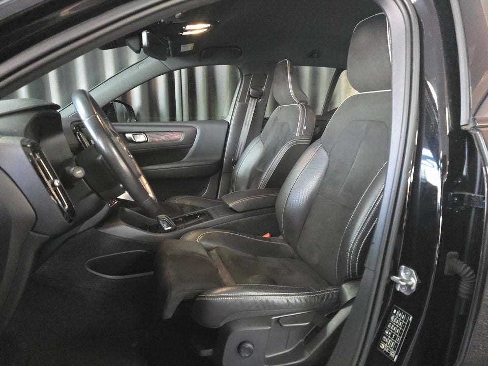 Volvo XC40 P8 ReCharge Twin R-Design 5d