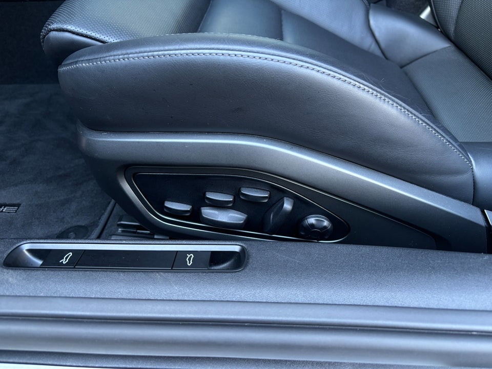 Porsche 911 Carrera 4S 3,0 Coupé PDK 2d