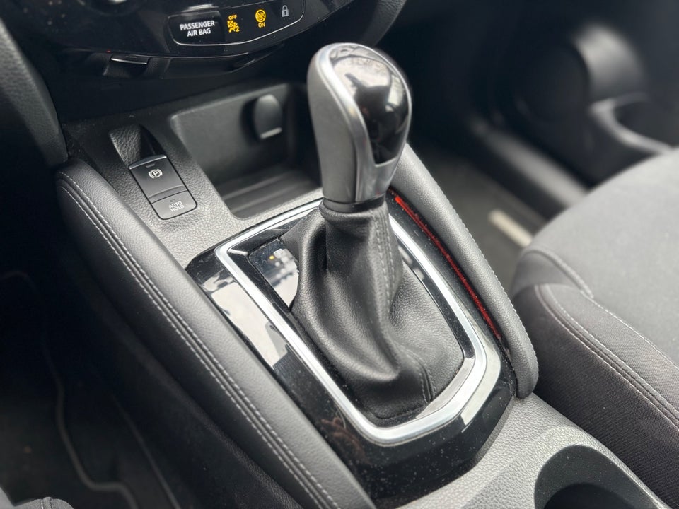 Nissan Qashqai 1,3 Dig-T 160 N-Connecta DCT 5d