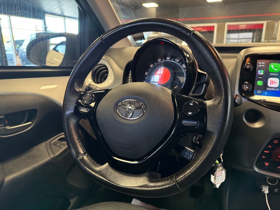 Toyota Aygo 1,0 VVT-i x-sky 5d