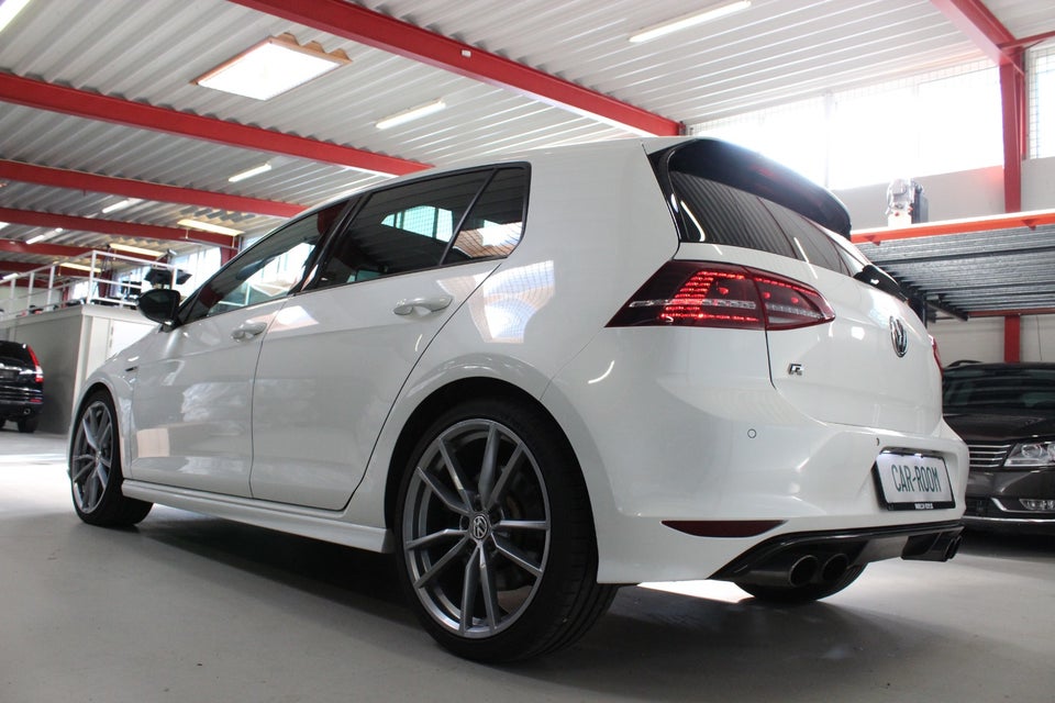 VW Golf VII 2,0 R DSG 4Motion BMT 5d