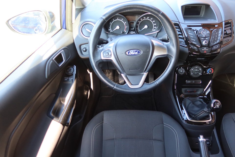 Ford Fiesta 1,0 EcoBoost Titanium 5d