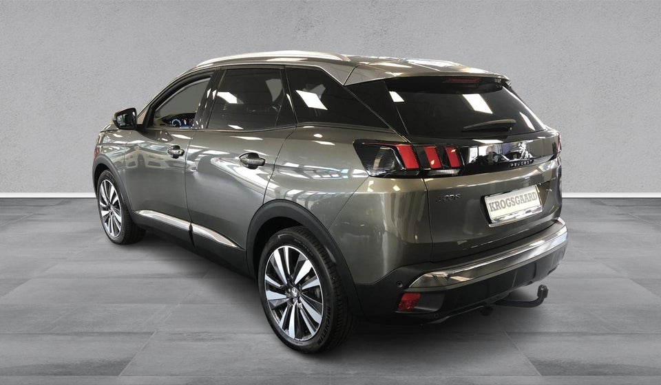 Peugeot 3008 1,2 e-THP 130 Allure 5d