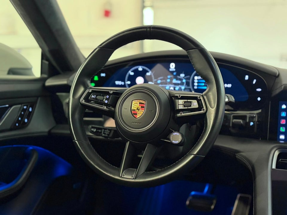 Porsche Taycan Turbo Performance+ Cross Turismo 5d